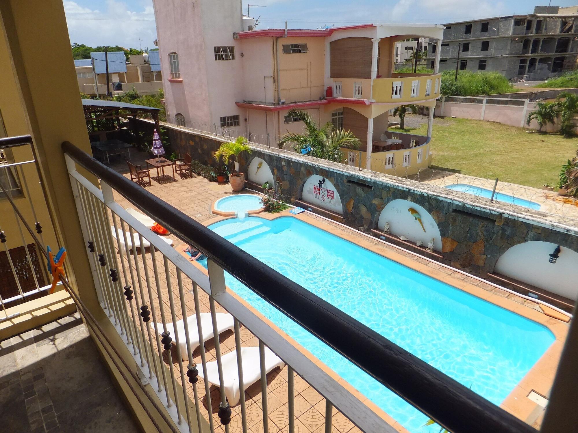 Villa Narmada Grand Baie Exterior photo
