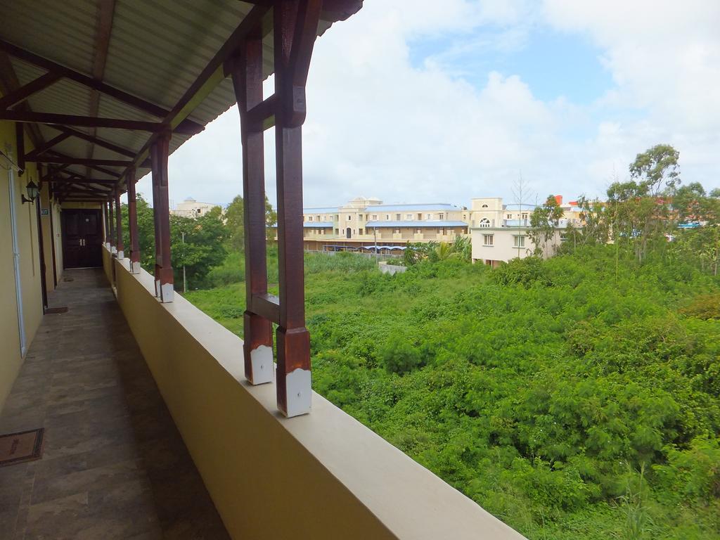 Villa Narmada Grand Baie Exterior photo