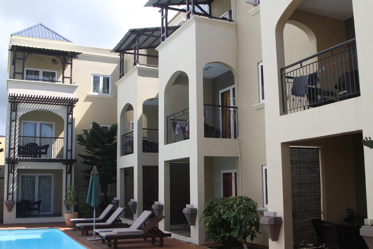 Villa Narmada Grand Baie Exterior photo